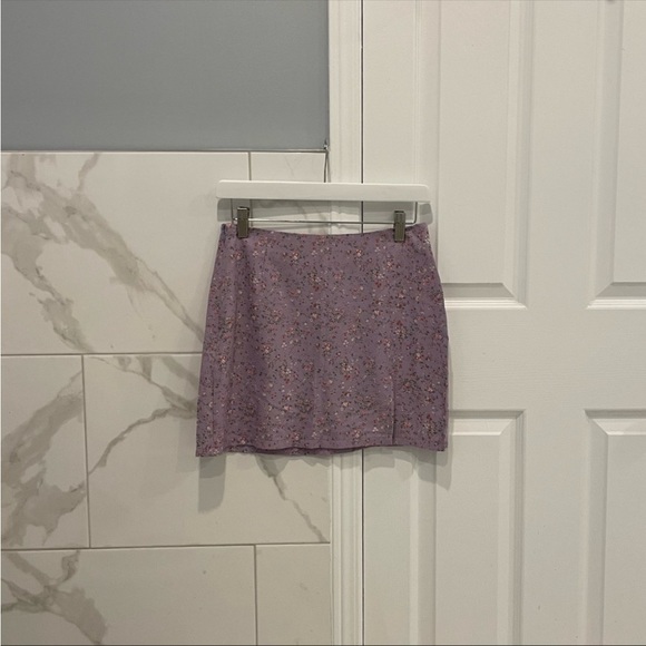 Lavender & Floral Print Skirt - Picture 4 of 7